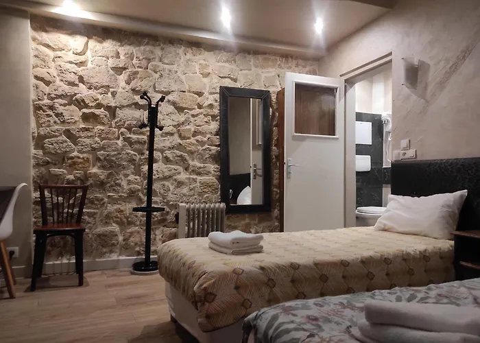 Hotel Clermont Montmartre